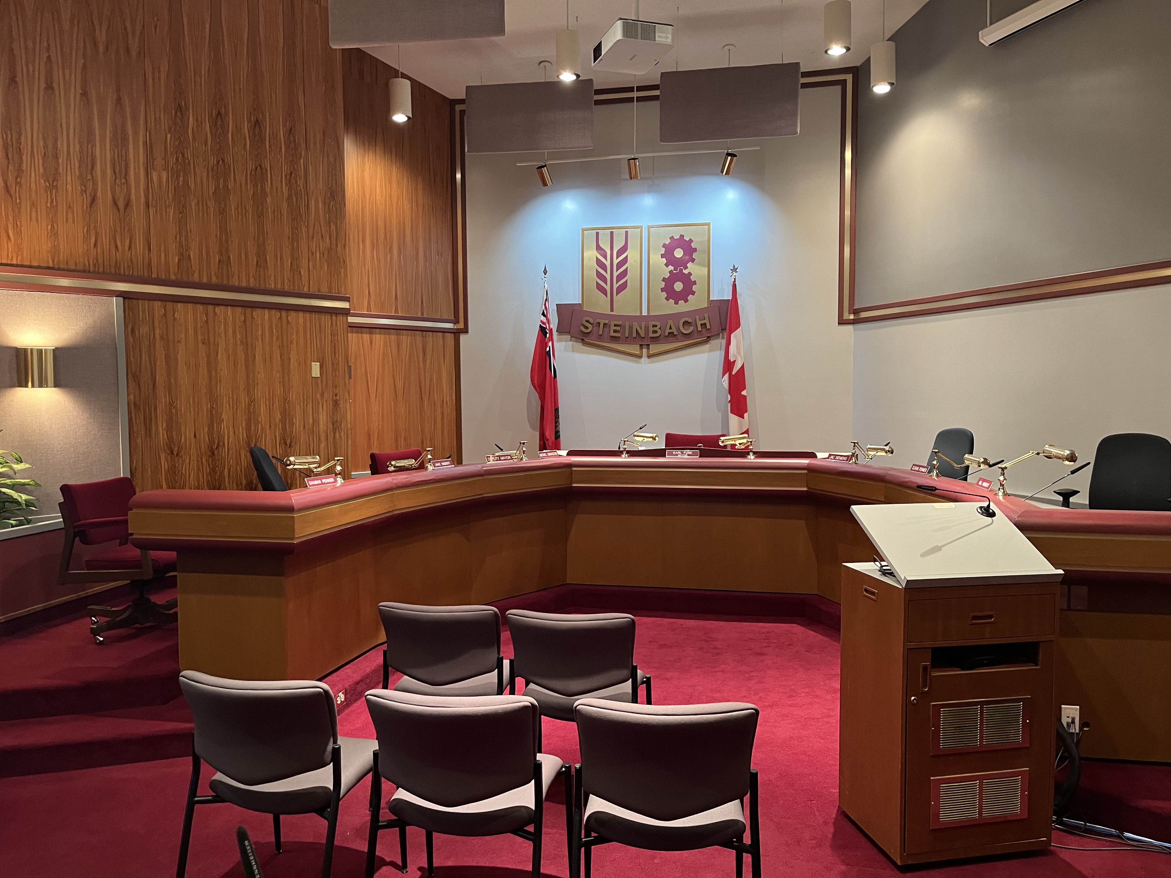A photo inside City Council Chambers