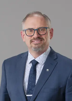 A headshot photo of Mayor Earl Funk